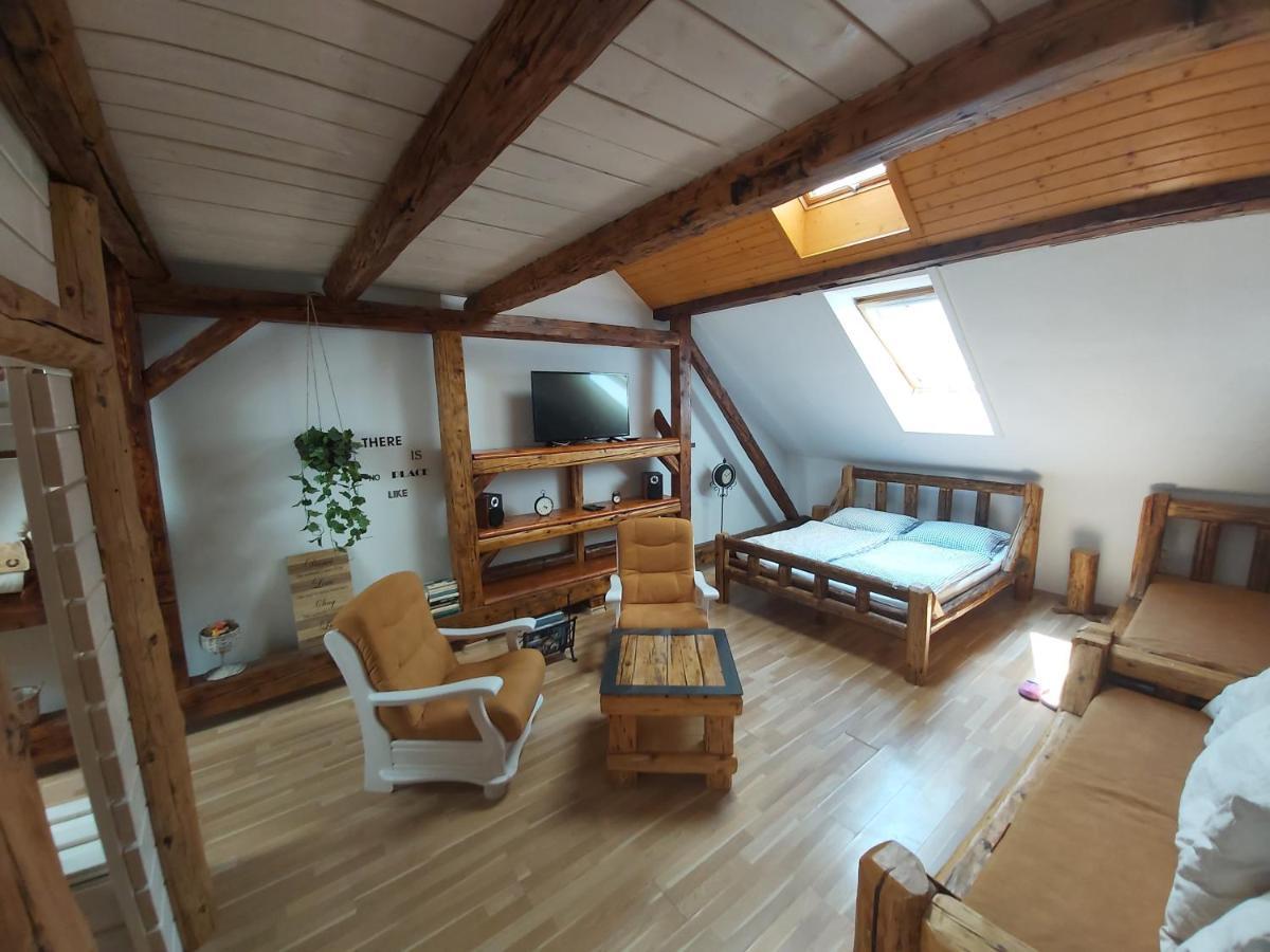 Apartman Sarah Noemi, 100 M Skibus Jasna Apartment Liptovský Mikuláš Exterior foto